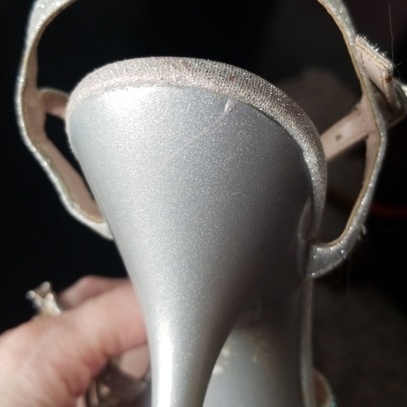 RHINESTONE ๐ HEELS - Picture 5 of 8